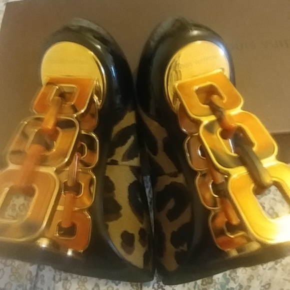 Christian Louboutin shoes - Picture 4 of 8